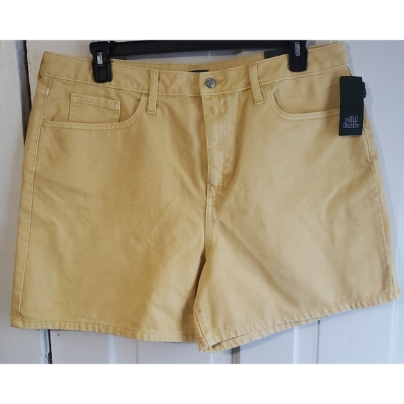 NEW Wild Fable High-Rise Mineral Dyed Bermuda Jean Shorts - Picture 4 of 16